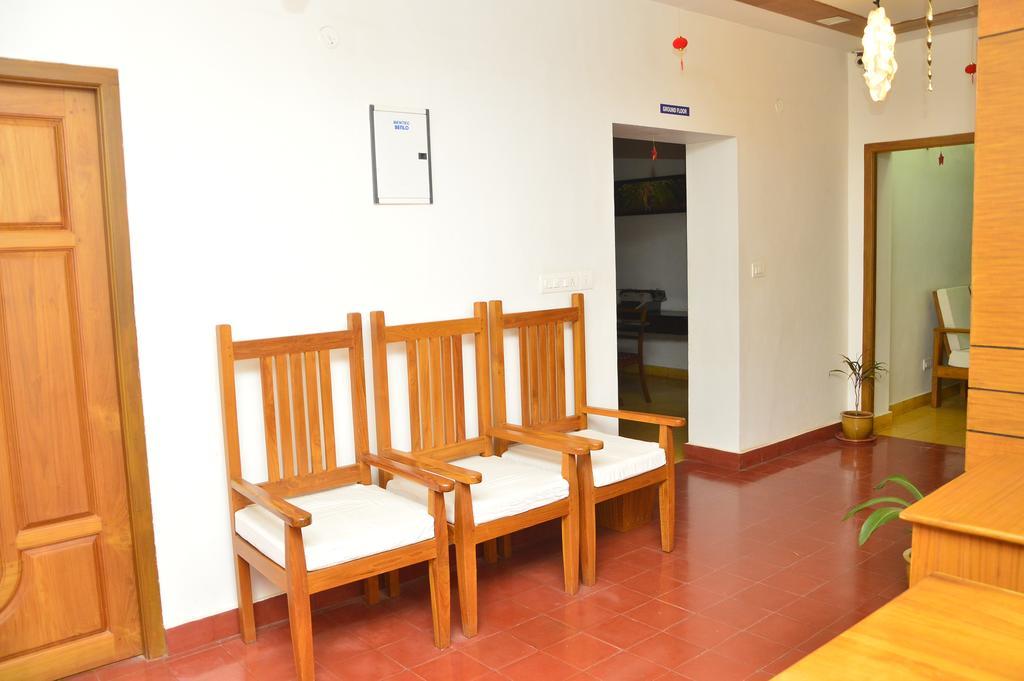 Cours Chabrol Pondicherry Exterior foto