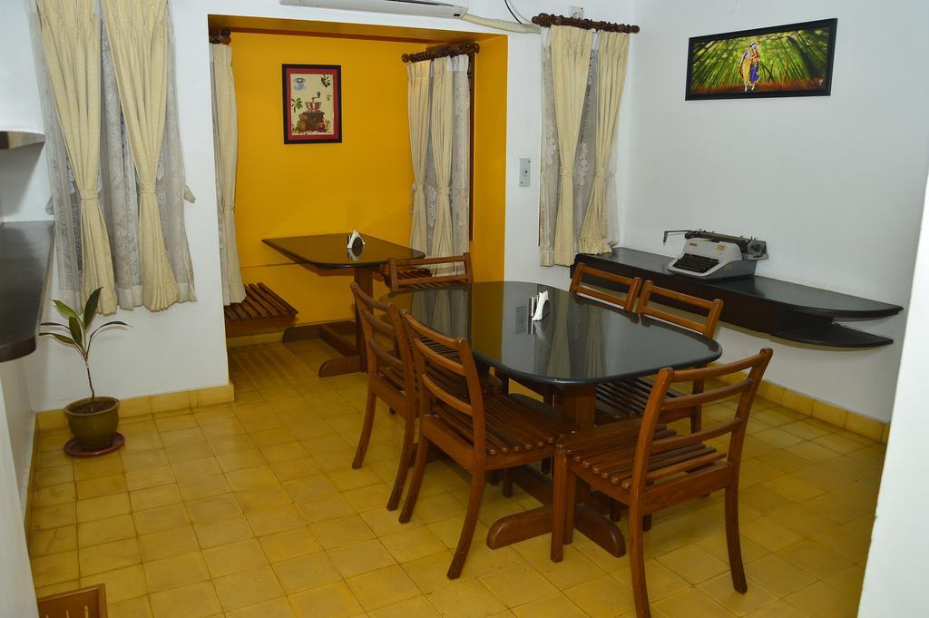 Cours Chabrol Pondicherry Exterior foto