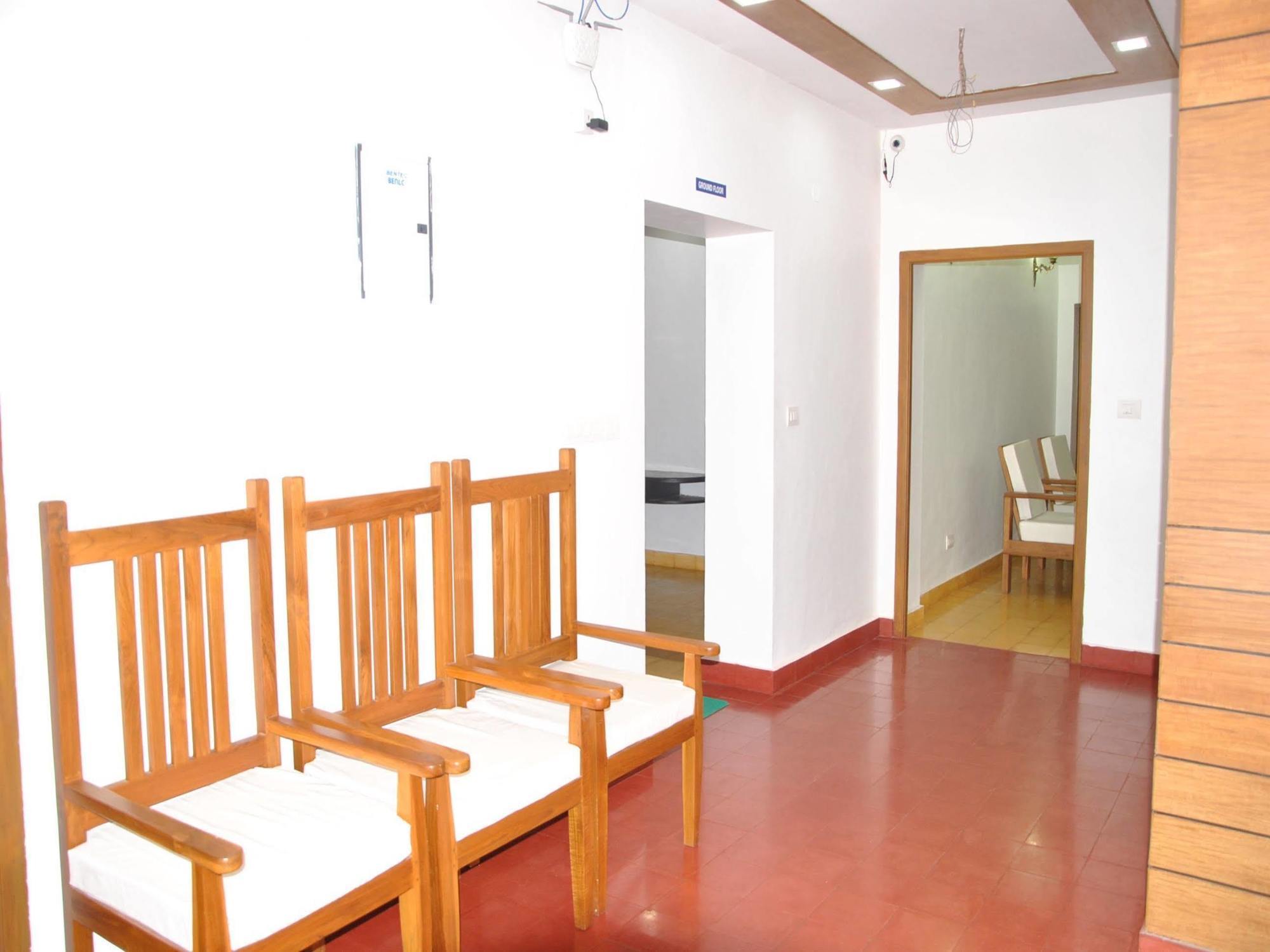 Cours Chabrol Pondicherry Exterior foto